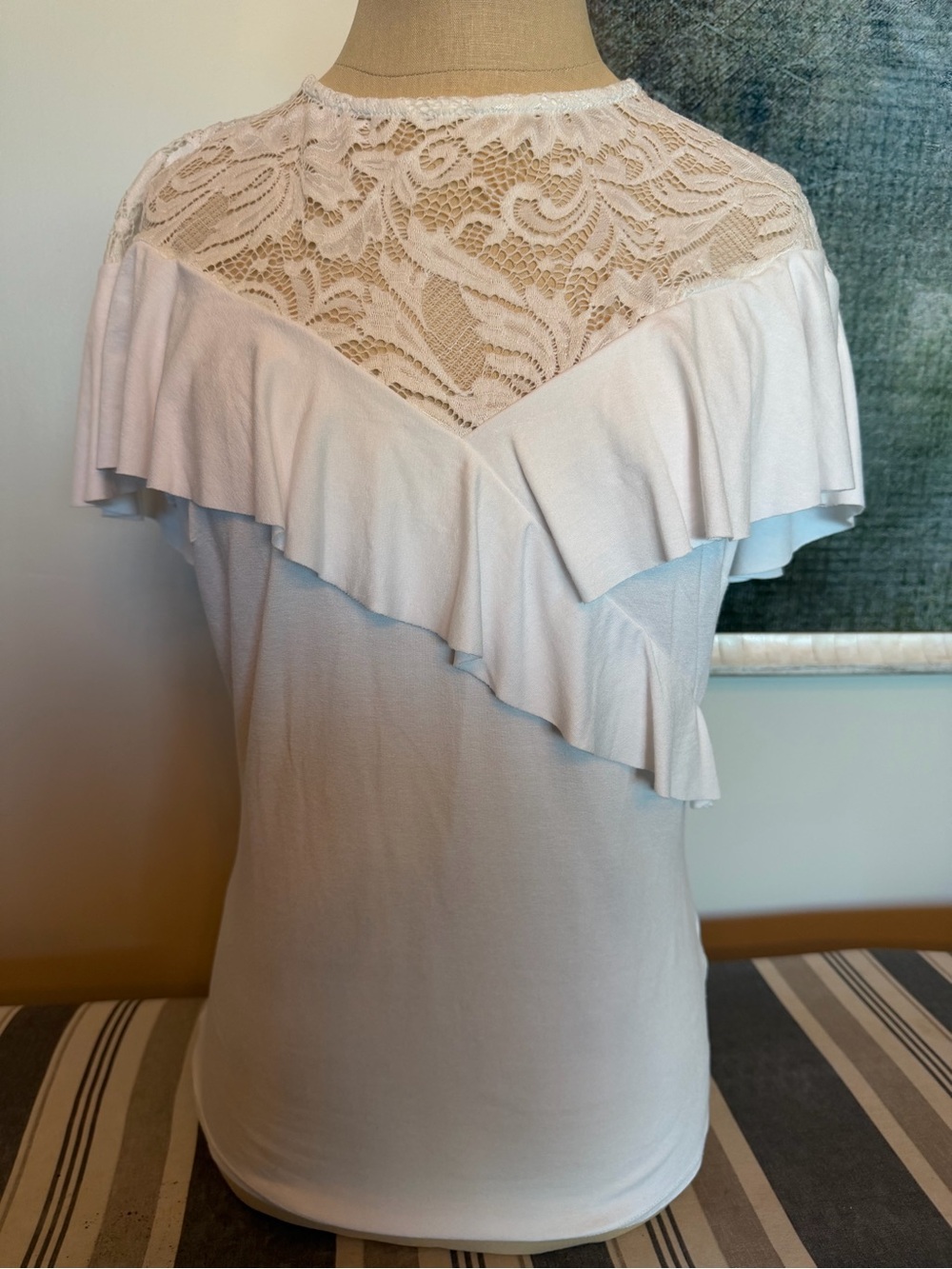 VENUS White Lace Yoke Ruffle Camisole Top
